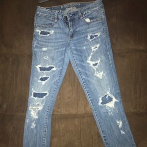 American eagle distressed jeans